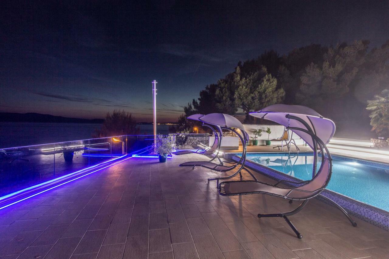 Villa Bozena ブロダリツァ エクステリア 写真