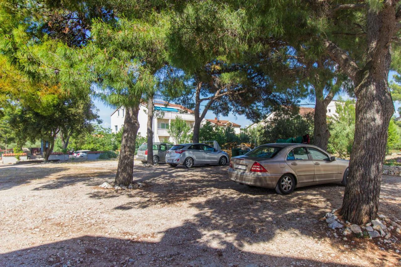 Villa Bozena ブロダリツァ エクステリア 写真